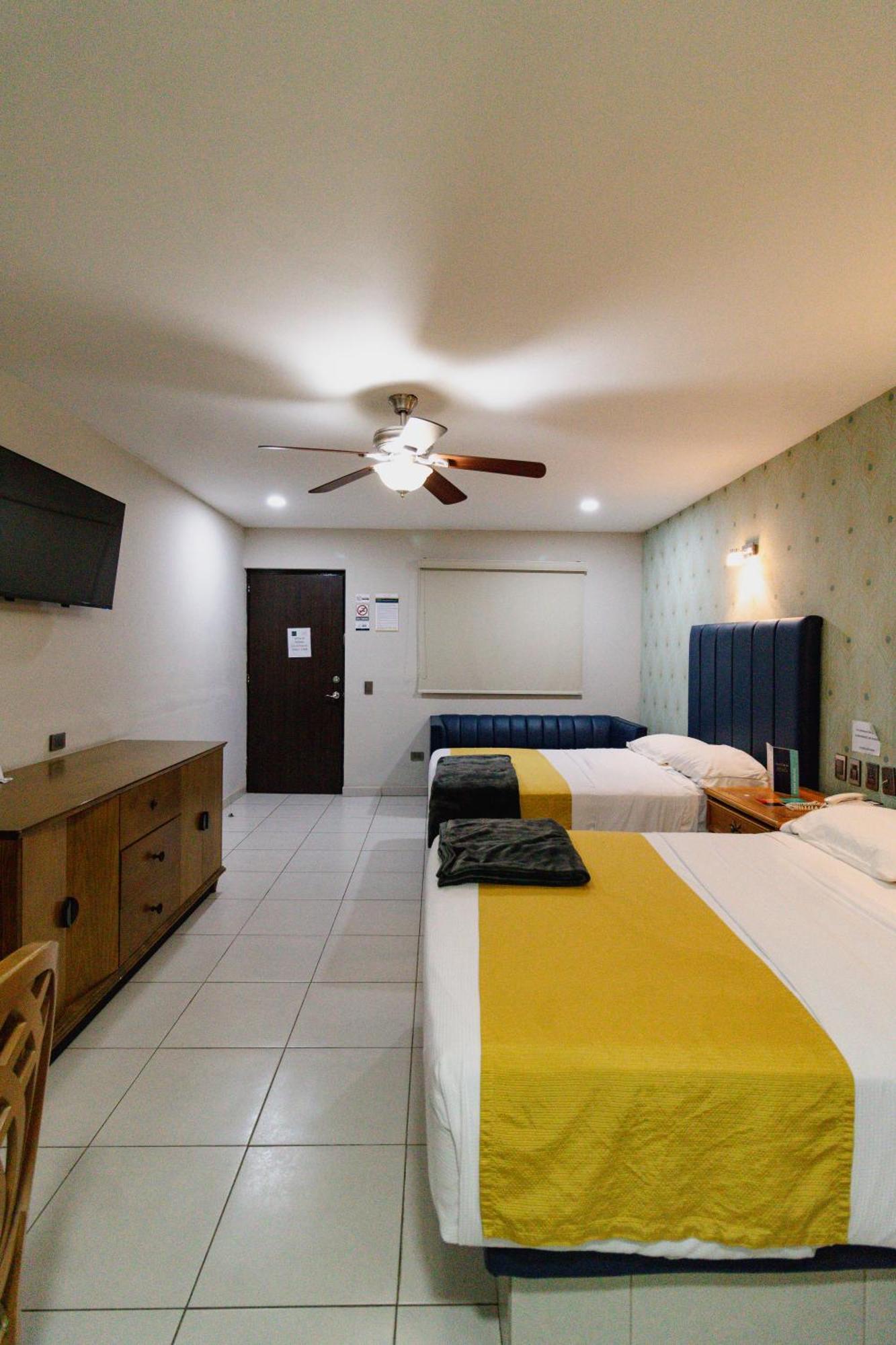 Hotel Maioris El Diez Culiacán Εξωτερικό φωτογραφία